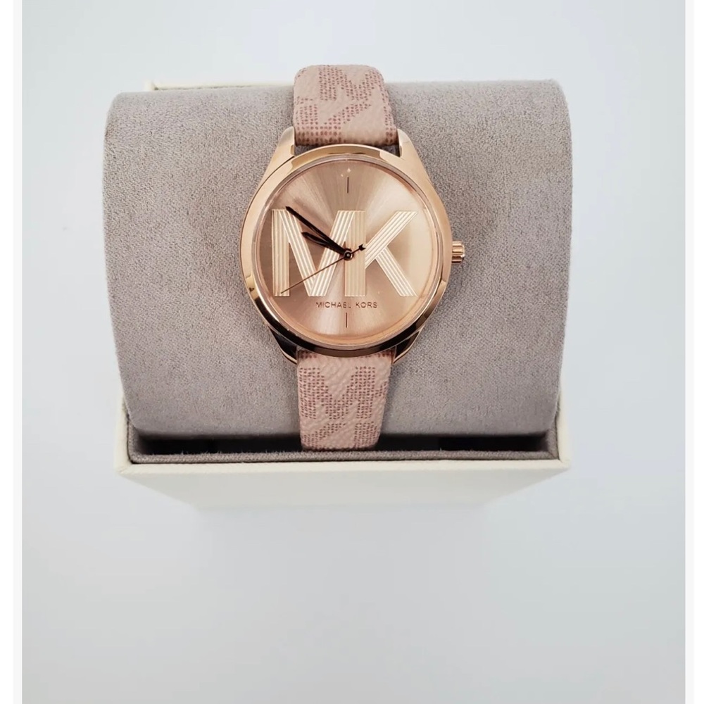 MK Watch - Picture 2 of 12